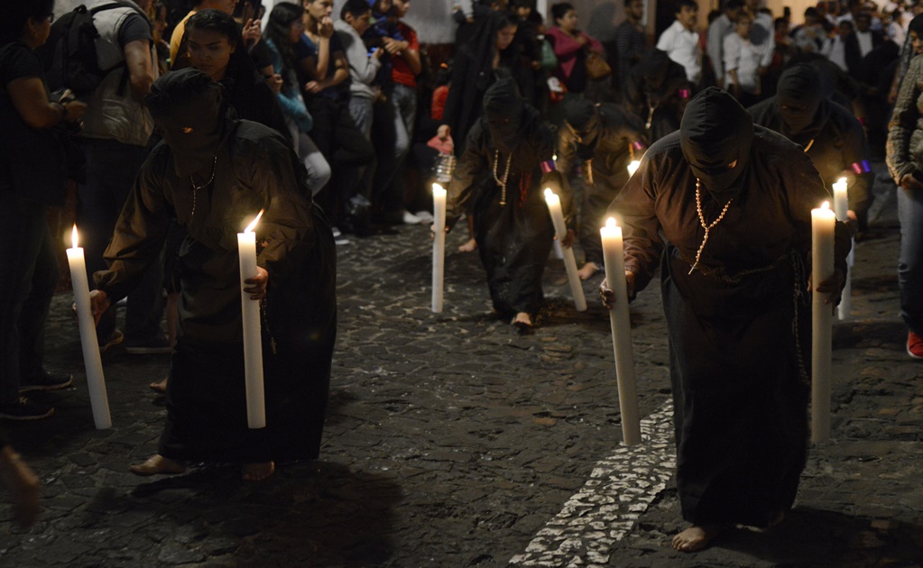 En Taxco, Guerrero, se celebra uno de los viacrucis de México más importantes.