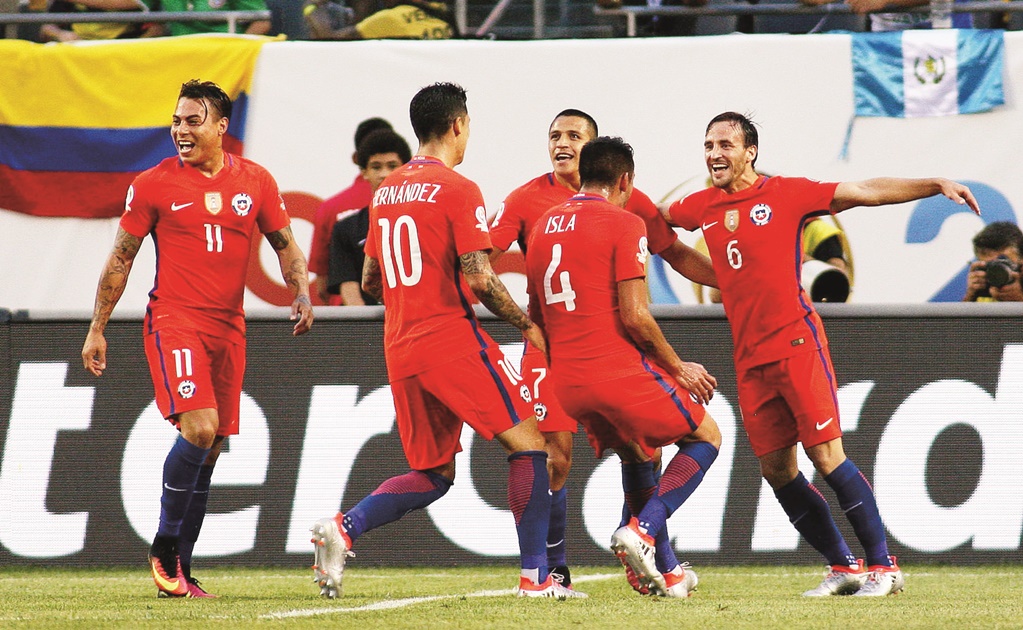Chile gana y quiere revalidar título contra Argentina