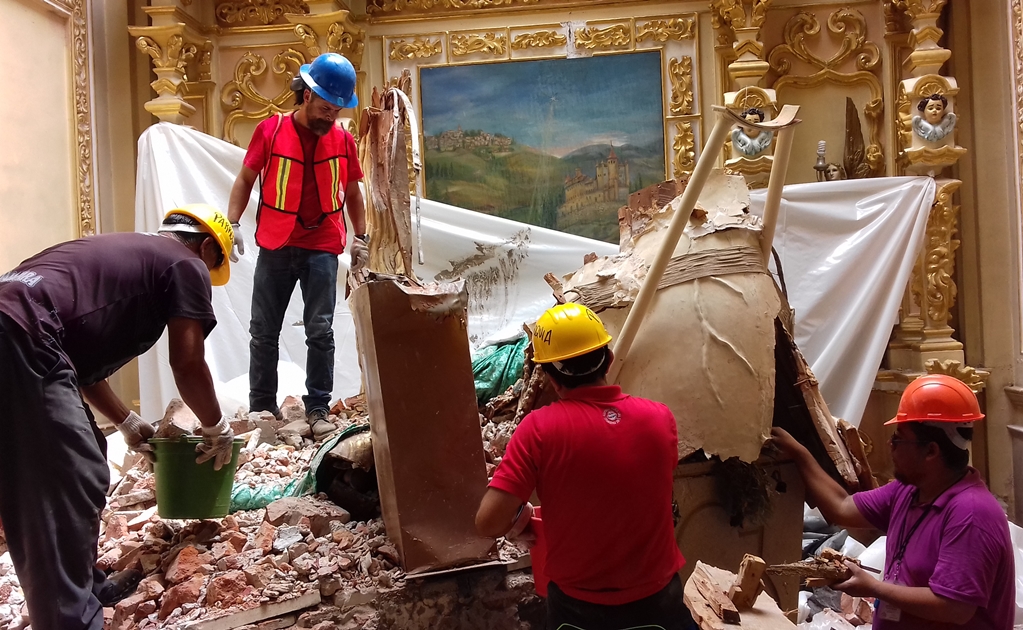 Resultado de imagen para Avanza restauraciÃ³n de la imagen de Santiago ApÃ³stol de IzÃºcar de Matamoros, afectada por sismo