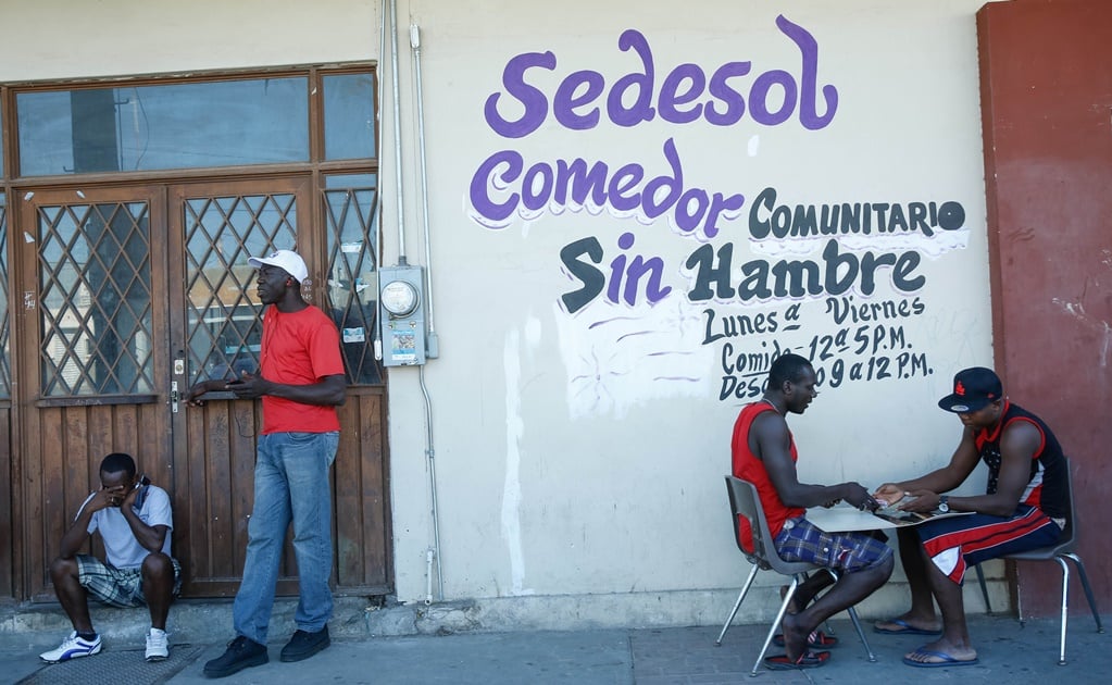 Comedores de Sedesol atienden a migrantes de Haití y el Congo - El Universal