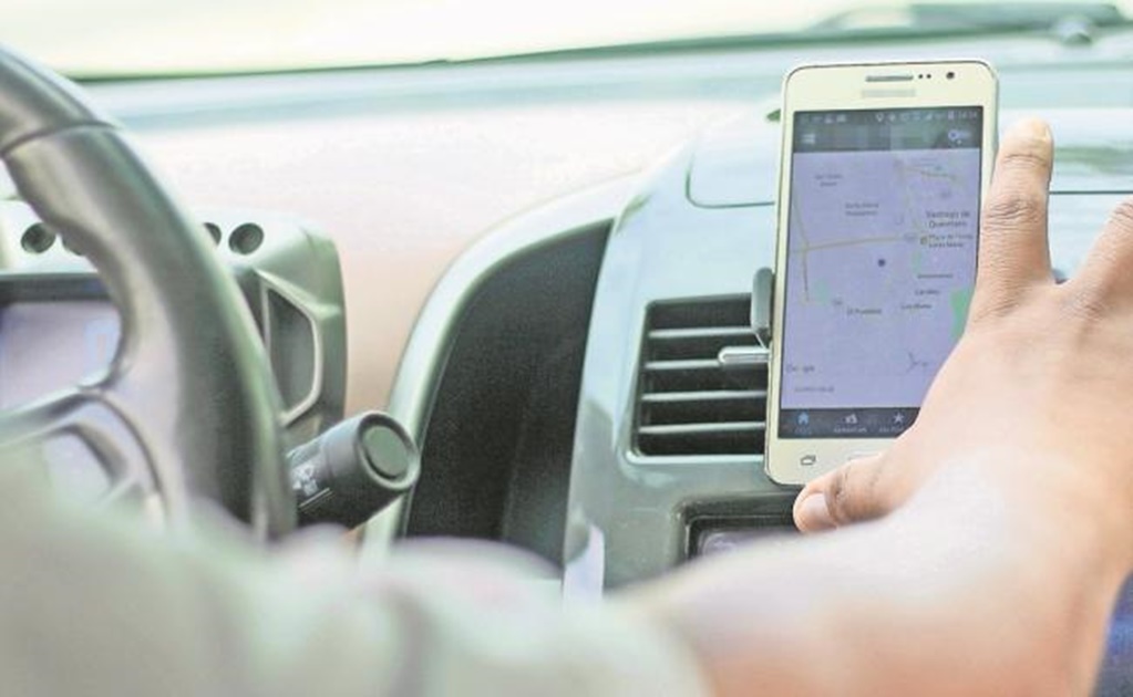Uber suspende programa piloto de automóvil autónomo