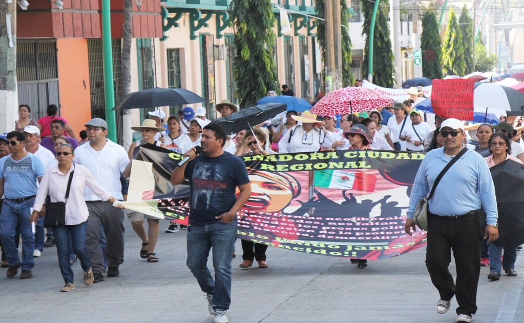 Protestan contra gasolinazo en Tapachula, Chiapas - El Universal