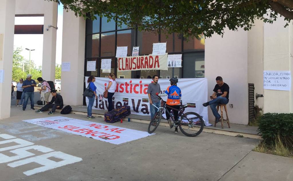 Protestan a dos meses del asesinato de Javier Valdez - El Universal