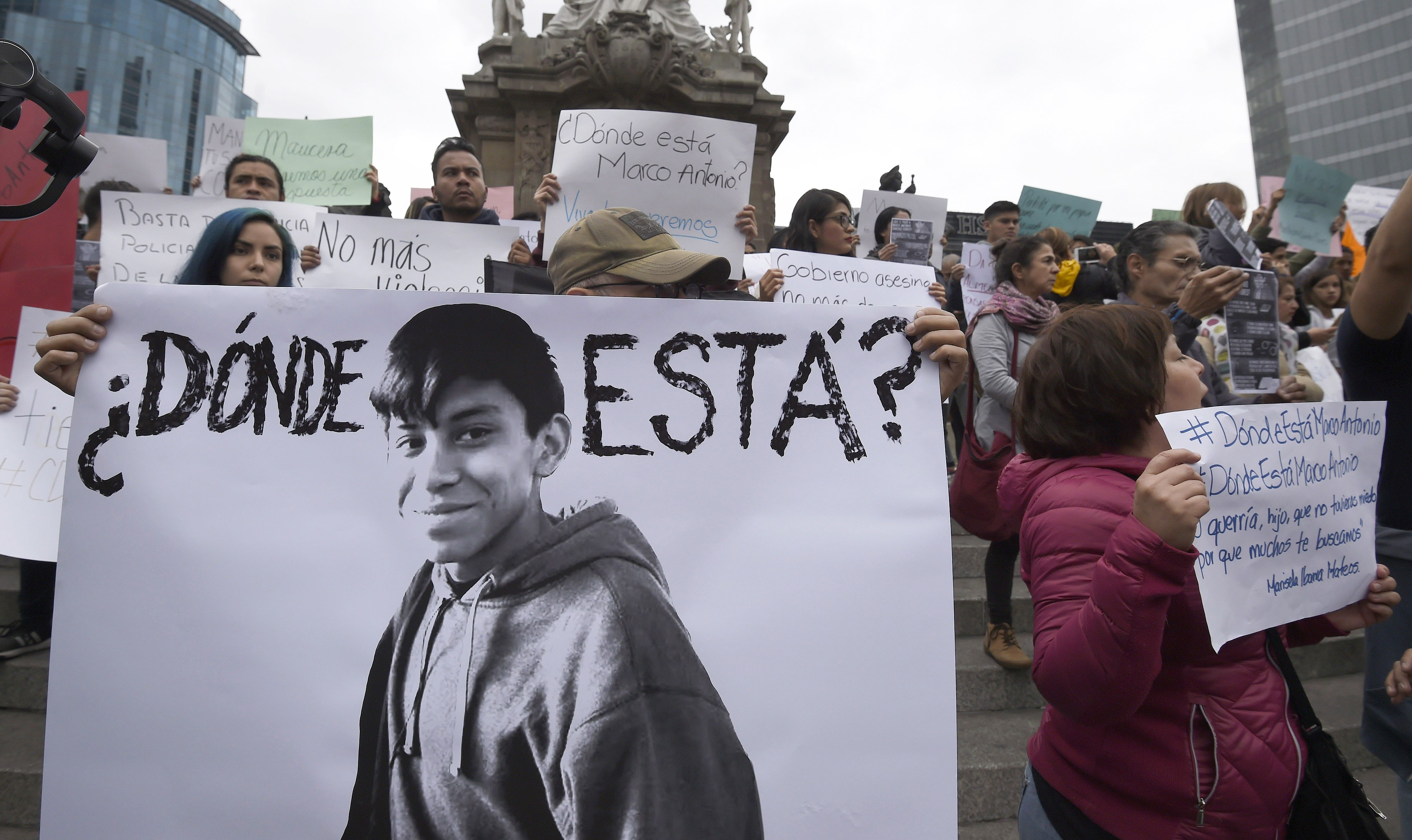 Urge UNAM a esclarecer caso de Marco Antonio Sánchez 
