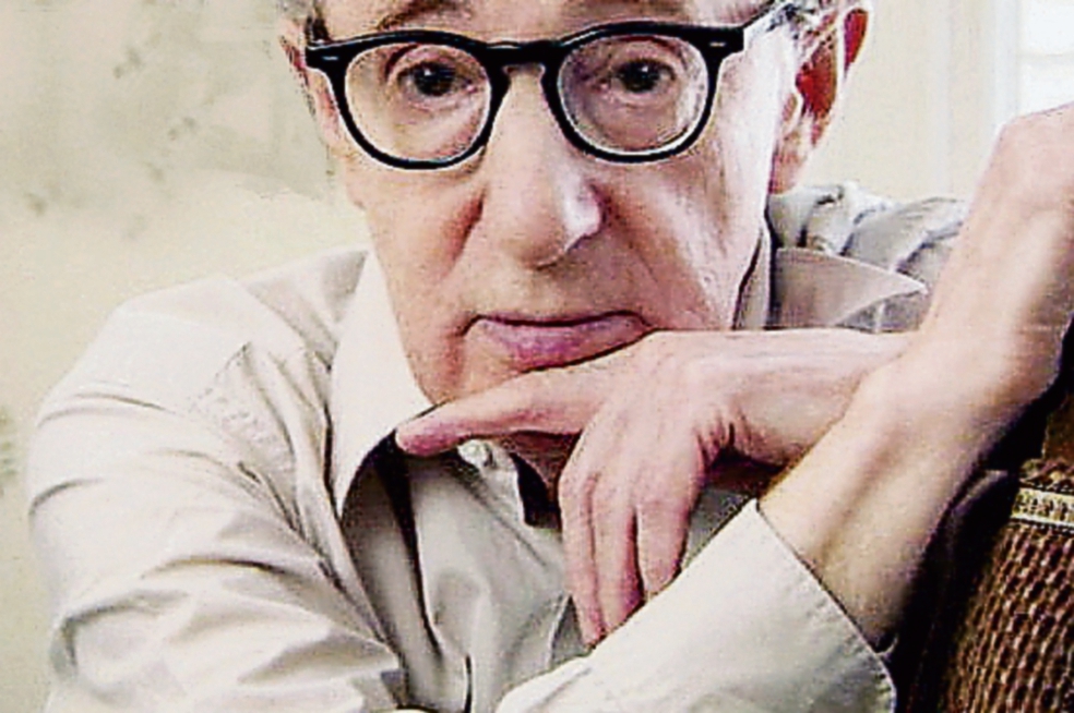 Woody Allen niega acusaciones de su hijastra