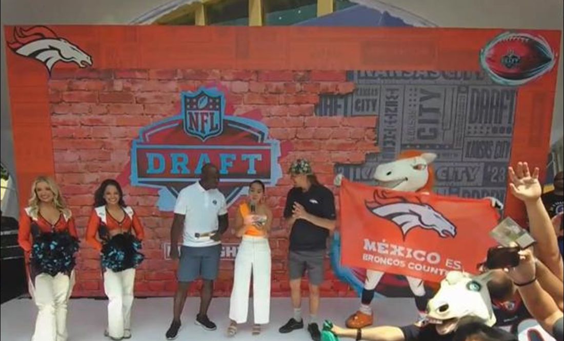 Los Broncos de Denver realizan Fan Fest en la Ciudad de México