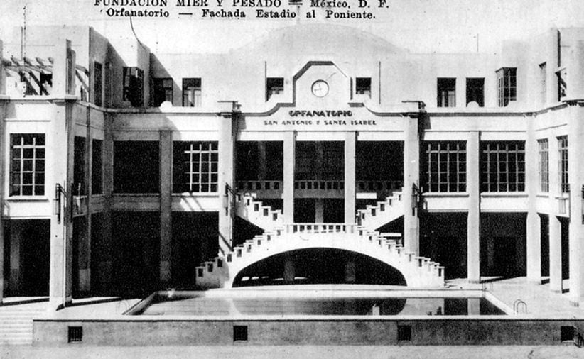 Una toma del interior del antiguo orfanato de San Antonio y Santa Isabel de la Fundación Mier y Pesado en la década de los cuarenta. Imagen: Col. Villasana-Torres