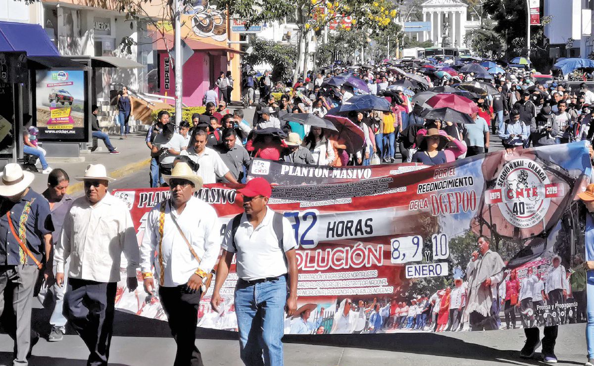El gobierno continúa sin cumplir promesas, denuncia la CNTE