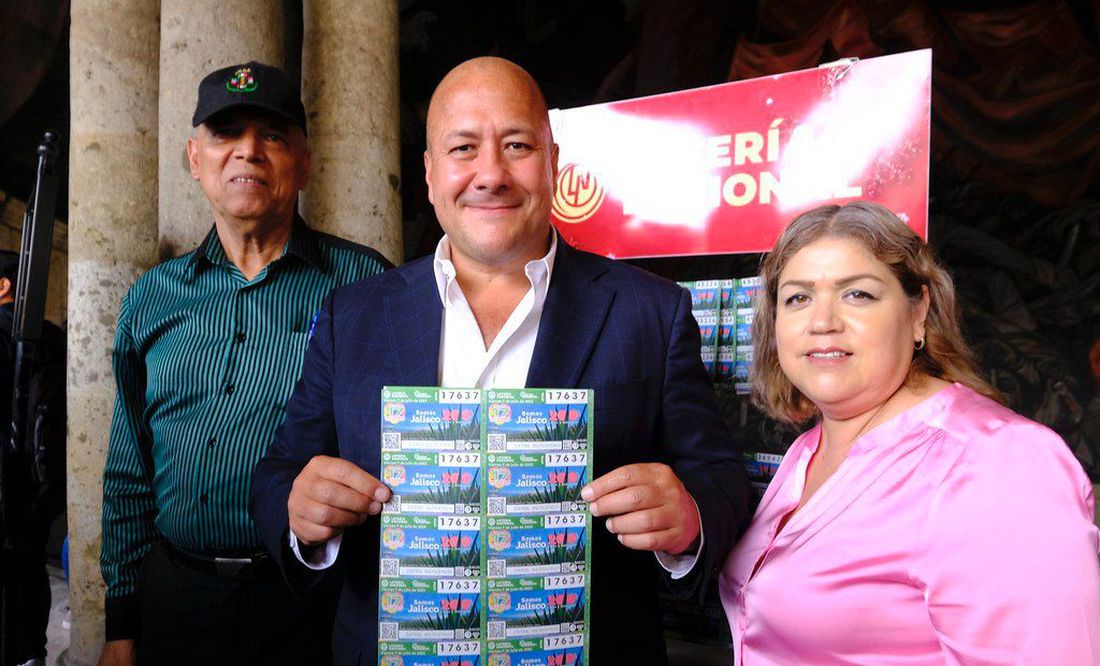 Presentan billete de lotería conmemorativo de los 200 años de la fundación de Jalisco