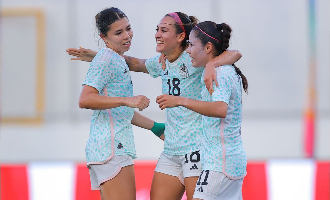 Selección Mexicana Femenil se presenta con goleada en San Salvador 2023