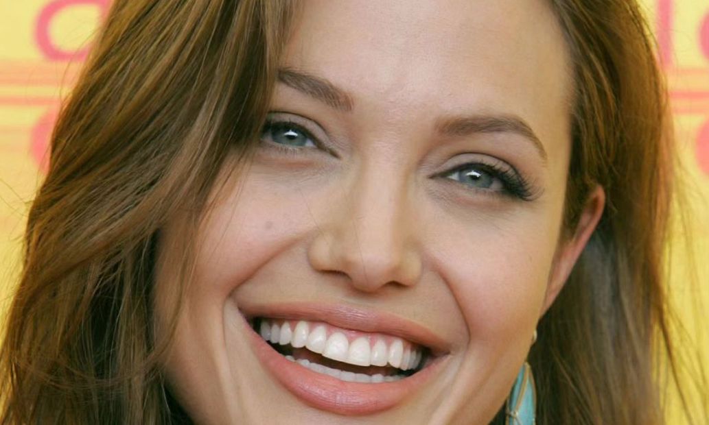 Angelina Jolie. Fuente: Instagram @ queenangie.jolie.75