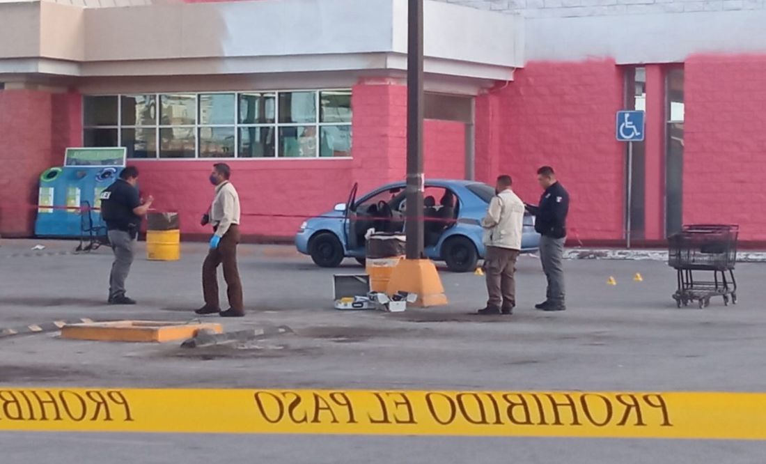 Matan a balazos a un policía en un supermercado en Ciudad Juárez, Chihuahua