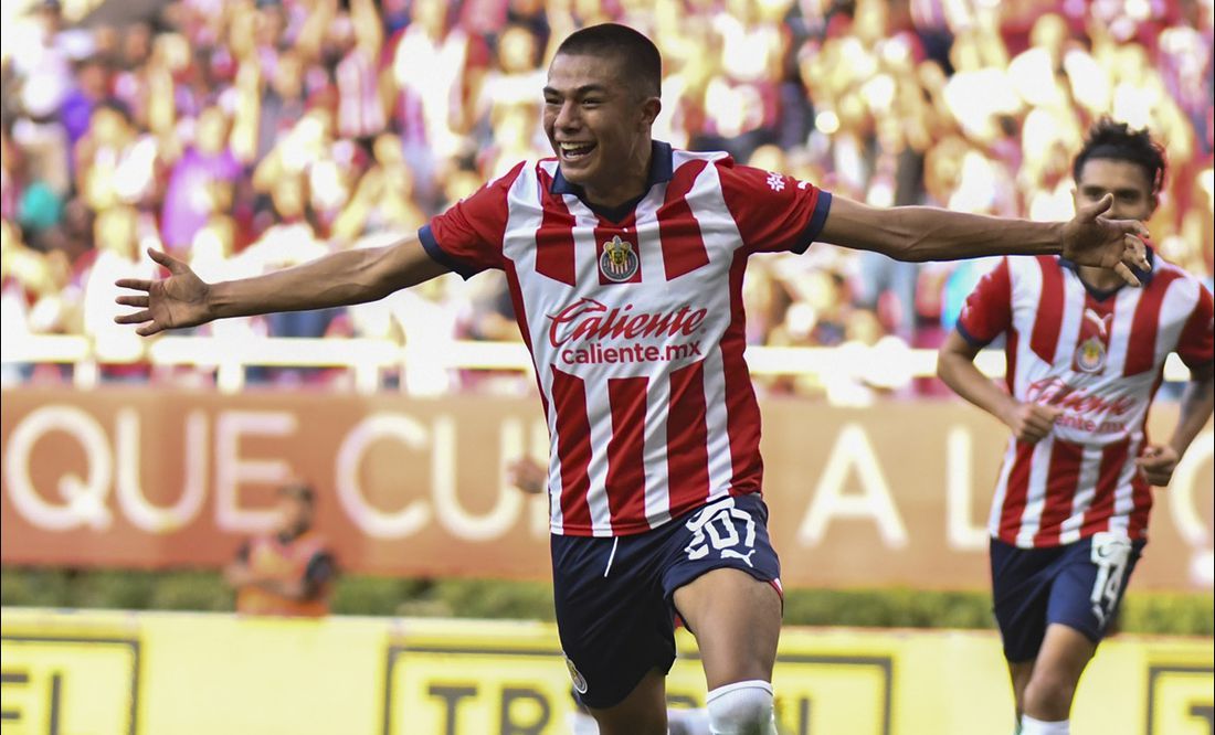 El canterano Yael Padilla le da frescura a Chivas y suma dos goles en el Apertura 2023