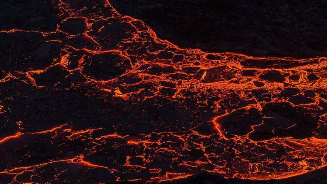 Hubo muchos cambios en el comportamiento de la lava en la erupción de 2021. Foto: BBC News