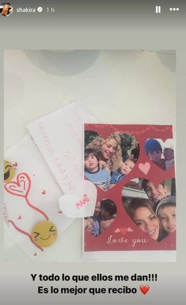 Shakira recibe regalo de sus hijos en San Valentín.