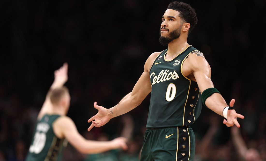 NBA: Los Celtics dan una exhibición de baloncesto y aplastan a los Hawks en el primer duelo de playoffs