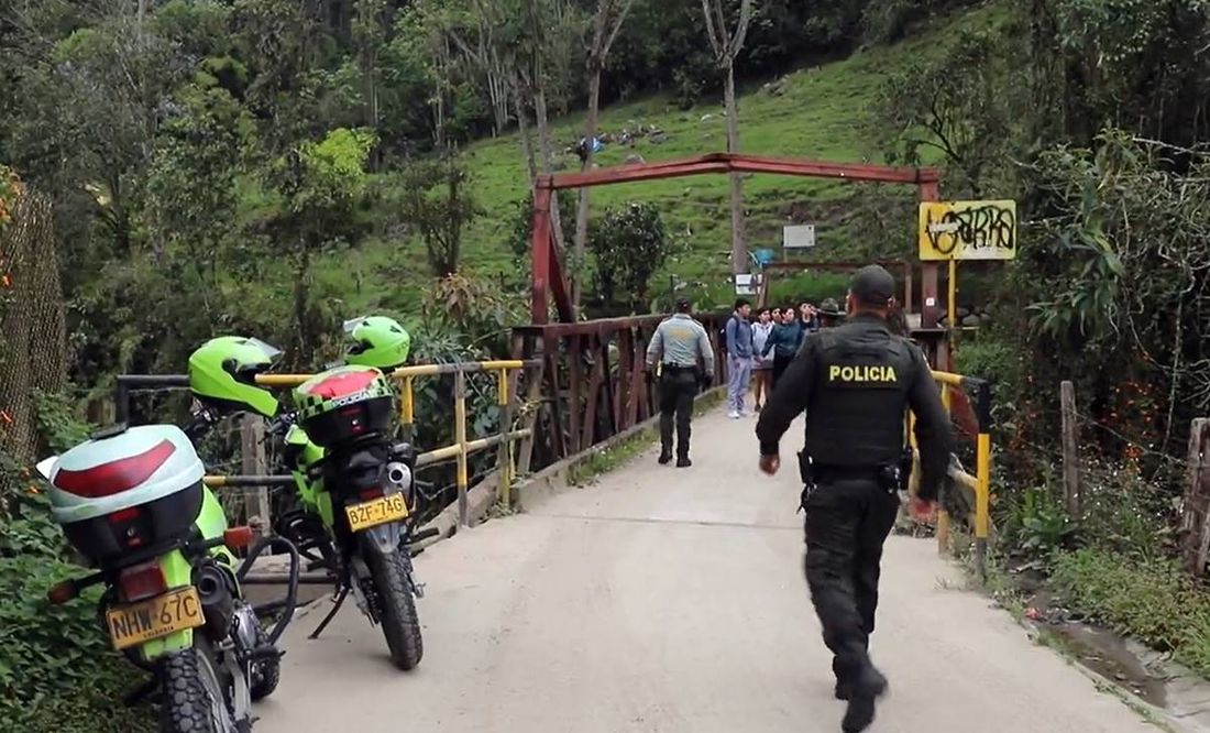 Colombia ordena evacuar a 2 mil 500 familias por riesgo de erupción del volcán Nevado del Ruiz