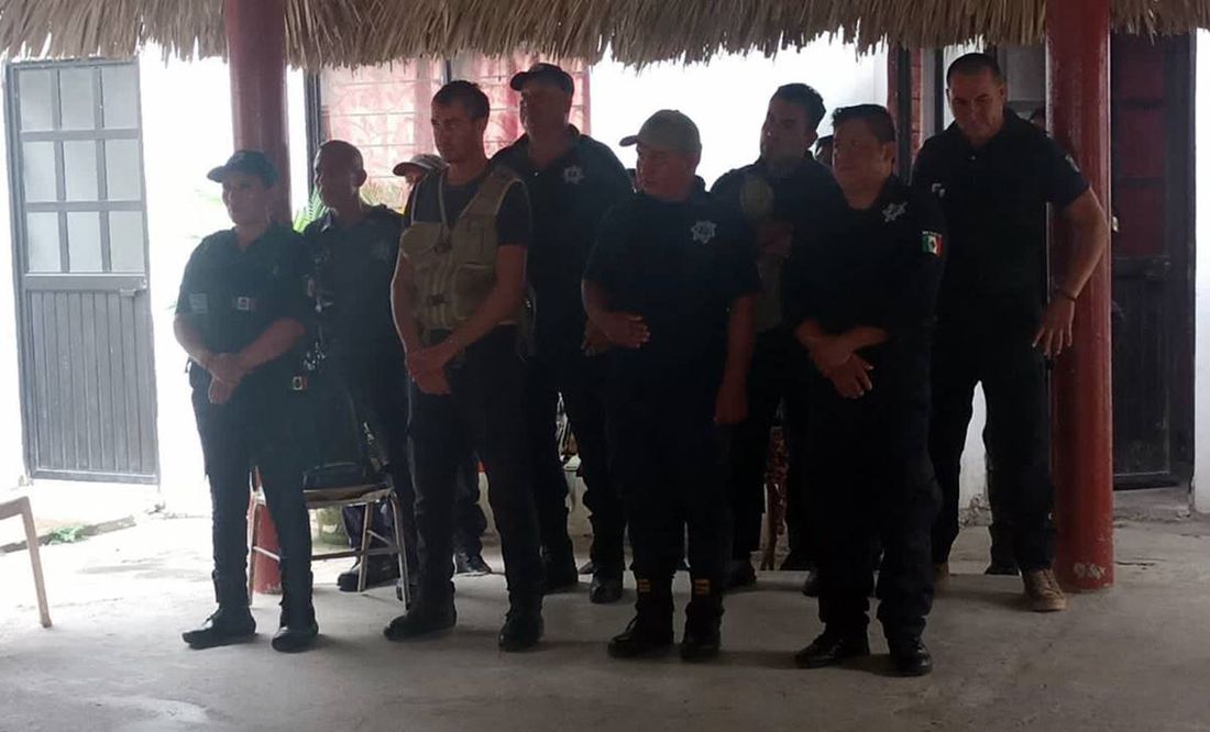 Policías detenidos San Vicente, SLP no son delincuentes, son traductores de tének, aclara alcalde