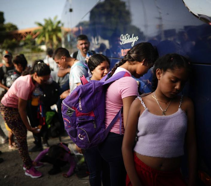 Migrantes avanzan por Centroamérica rumbo a EU ante el fin del Título 42. Foto: EFE