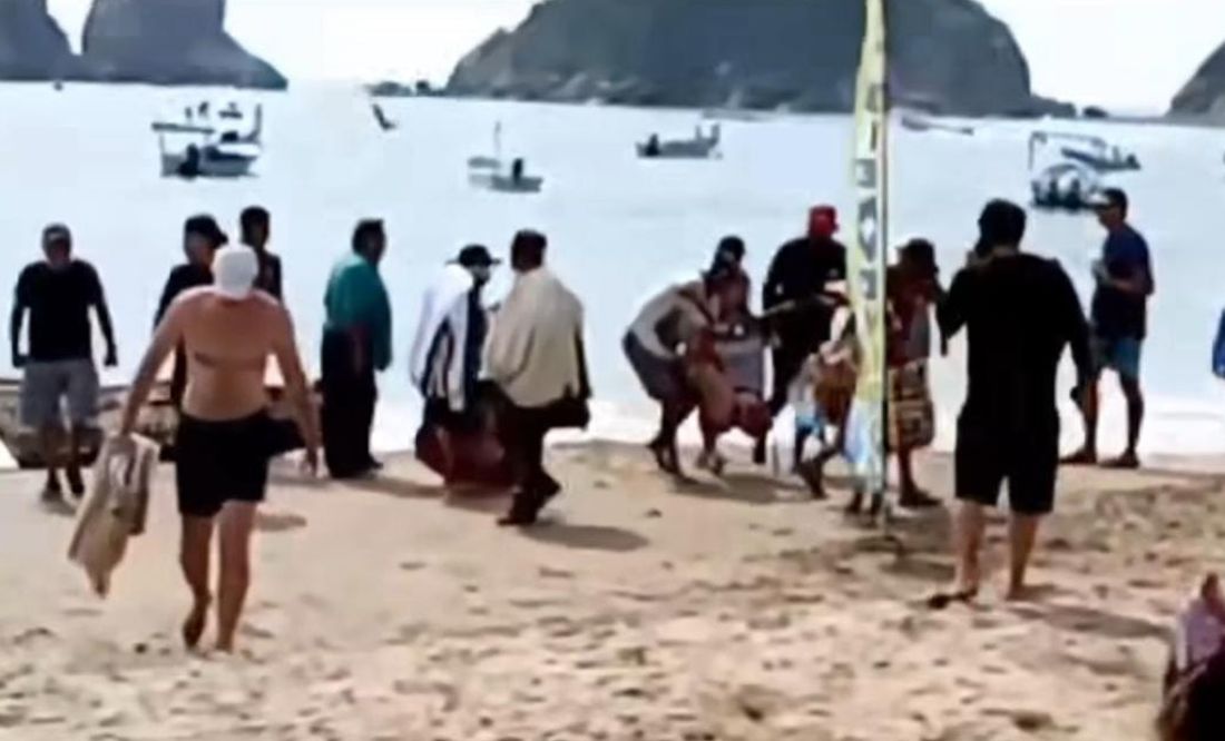 VIDEO: Mujer pierde la vida tras ataque de tiburón en la Bahía de Melaque,  Jalisco