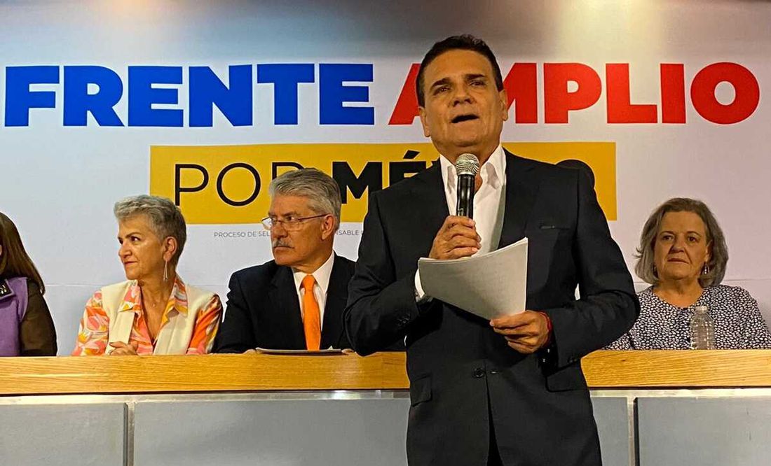 Silvano Aureoles se registra como aspirante a candidatura del Frente Opositor rumbo al 2024