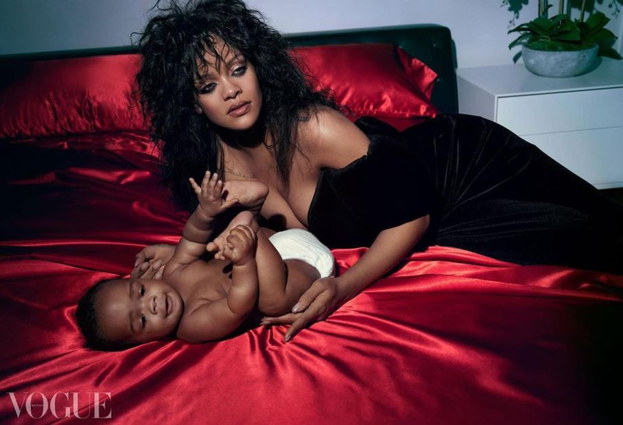 Rihanna realizó una sesión de fotos con su hijo para Vogue. Foto: Instagram / Vogue