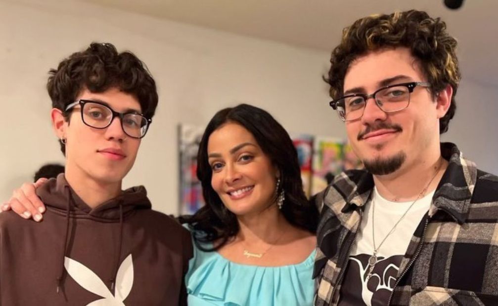 Dayanara Torres junto a Cristian y Ryan Muñiz, los hijos de Marc Anthony. Fuente: Instagram @dayanarapr