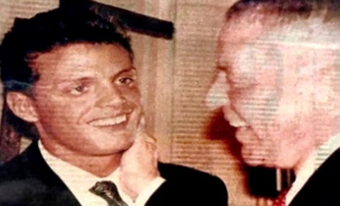 Luis Miguel comparte carta que recibió de Frank Sinatra en la que elogia su talento