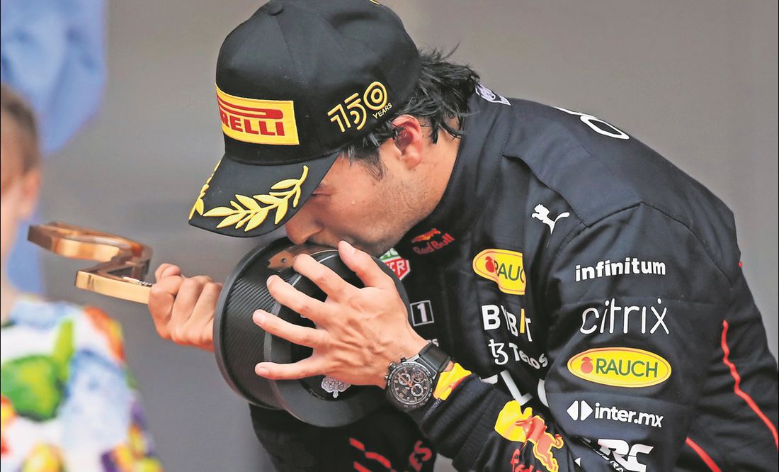 Red Bull recuerda imágenes del triunfo de Checo Pérez en el GP de Mónaco del 2022