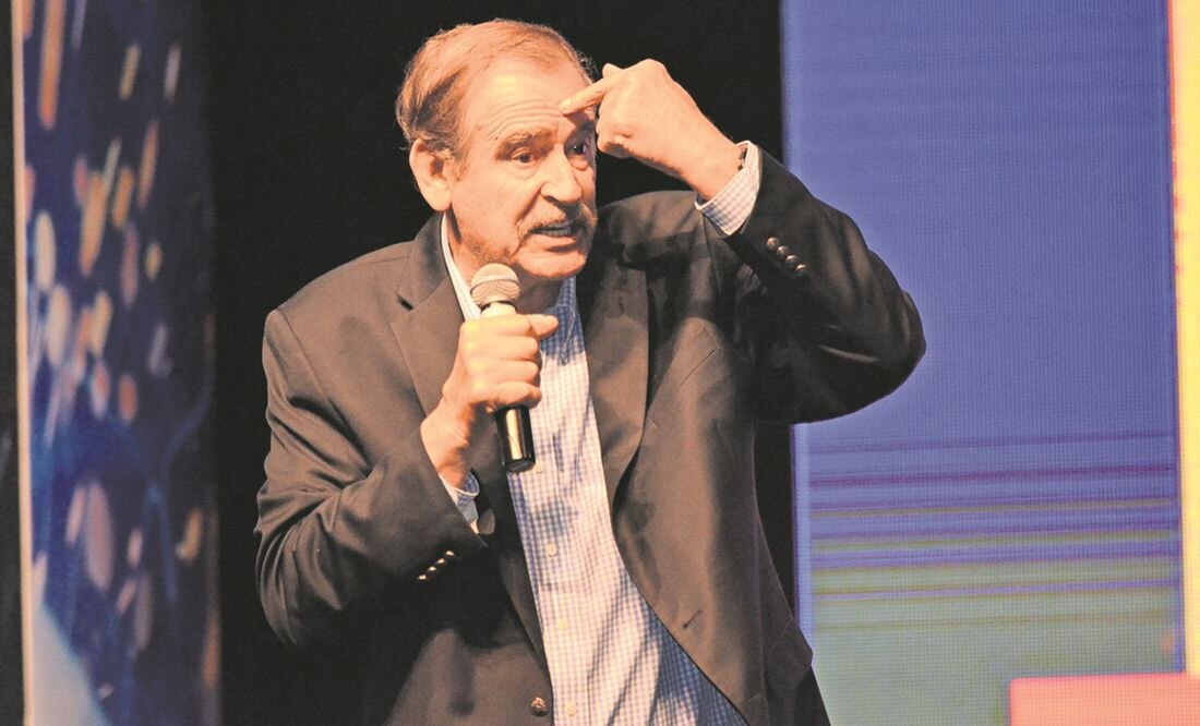 Vicente Fox suelta chiste que le sale mal sobre AMLO, tras decirle en la mañanera que “no está exacto”