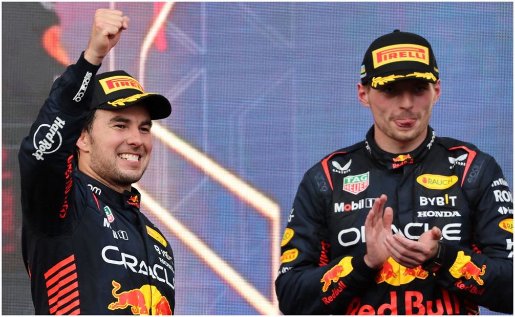 Sergio 'Checo' Pérez y Max Verstappen en el podio de Bahréin / FOTO: AFP