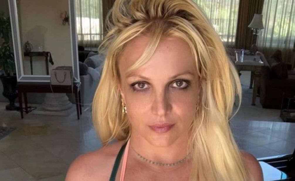 El aspecto triste y poco saludable de Britney Spears ha desatado especulaciones en redes sociales.