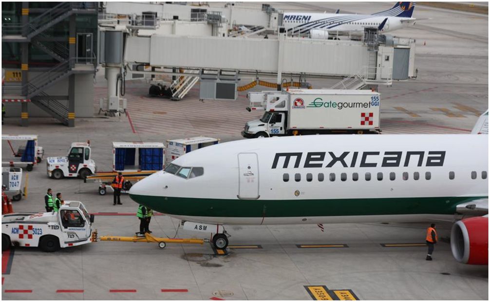 Despegue de Mexicana de Aviación. Foto: Diego Simón / EL UNIVERSAL