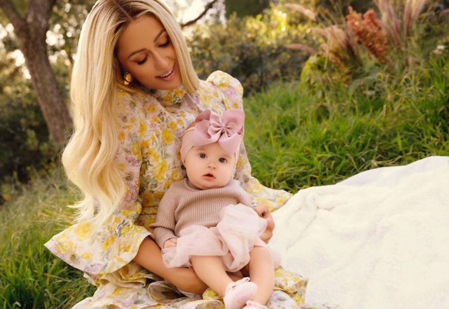 Paris Hilton presenta en Instagram a su hija London.