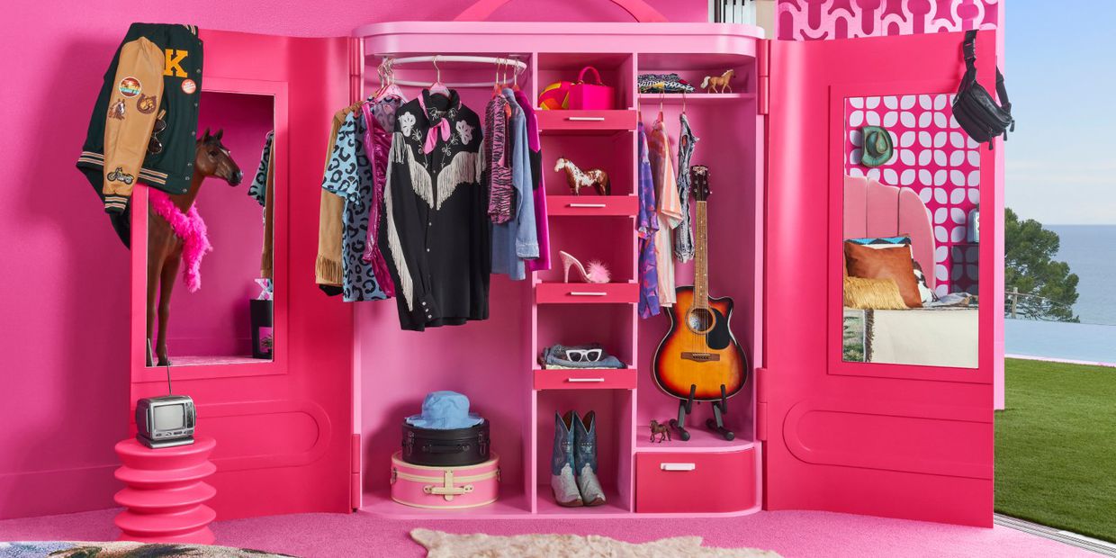 El armario de Ken en la Dreamhouse. Foto: Airbnb