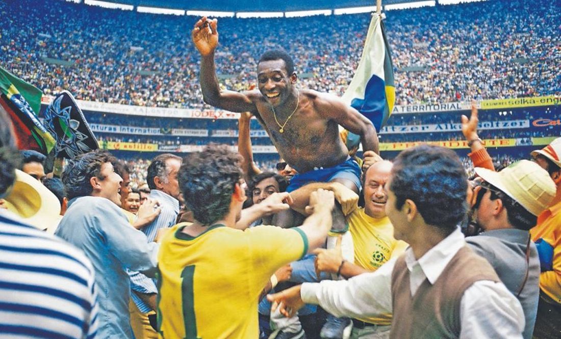 Homenajean a Pelé en el arranque de la Liga Brasileña