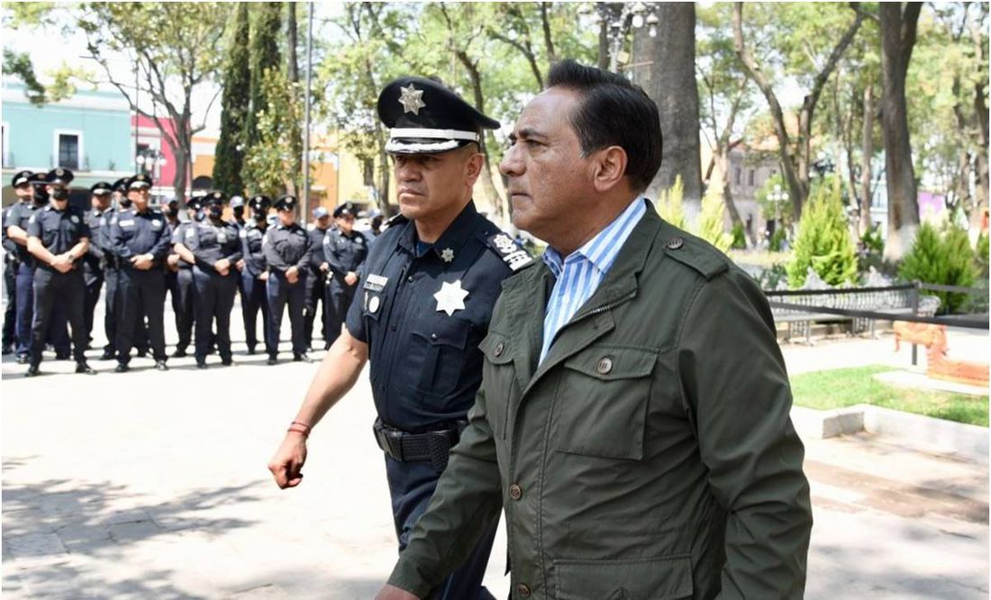 Detienen en accidente de auto a director de Seguridad del ayuntamiento de Tlaxcala por obstrucción a la autoridad