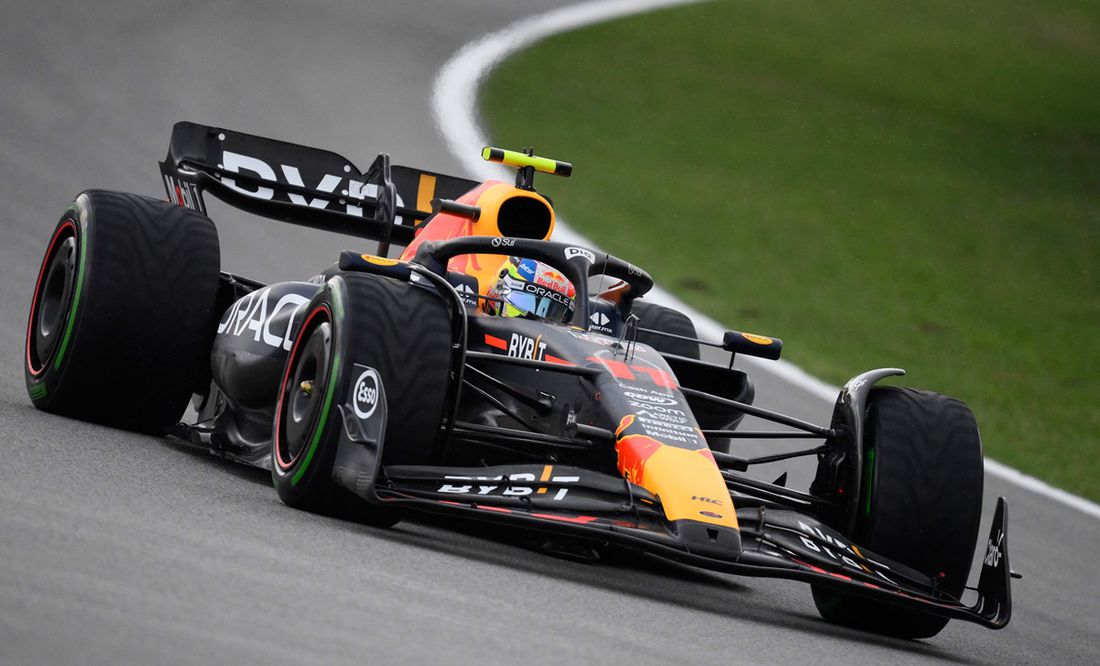 Checo Pérez cierra en segundo puesto las prácticas libres del GP de España; Verstappen dominó la prueba