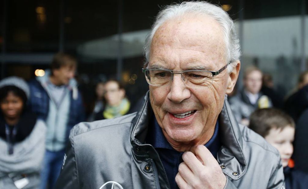 Franz Beckenbauer ve una eliminatoria muy pesada. Foto: AP