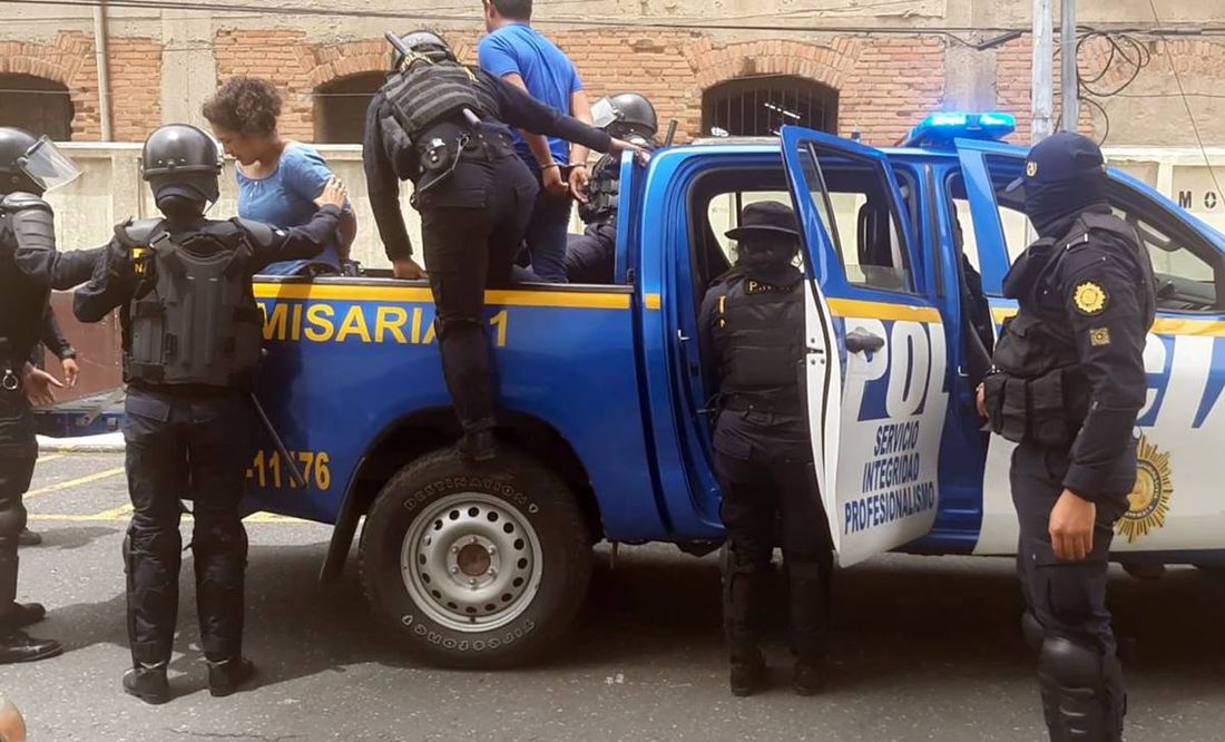 Registran disturbios en Guatemala por supuestas anomalías electorales