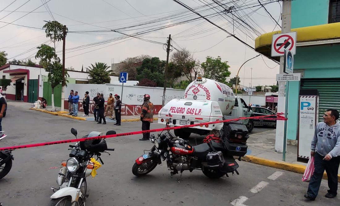 Gaseros se enfrentan a golpes y balazos en Ecatepec; hay dos heridos