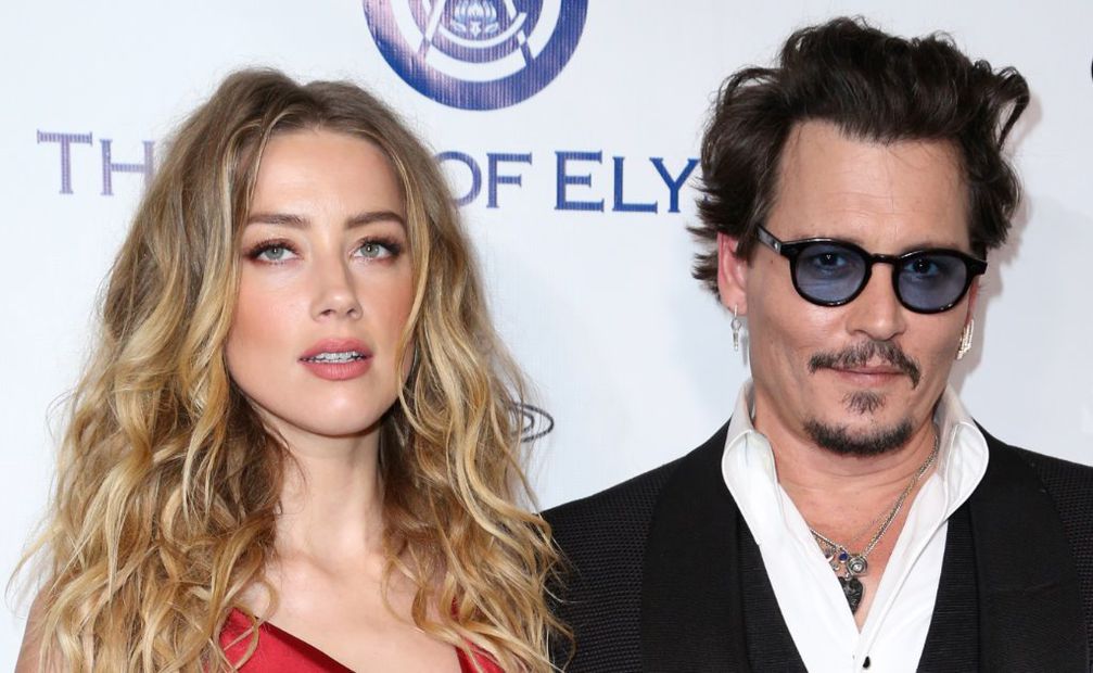 Amber Heard y Johnny Depp se enamoraron en el set de rodaje de la película "The Rum Diaries" en 2009 y formalizaron su relación siete años después en un matrimonio que no duró más de quince meses. Foto:AP