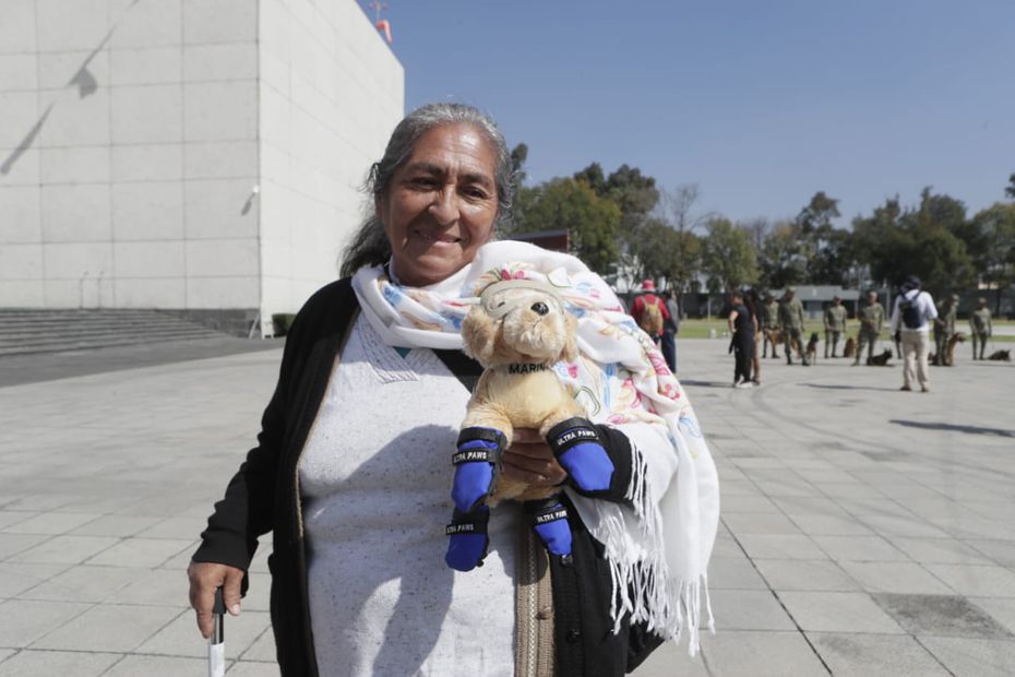 Homenaje al elemento canino Frida en su primer aniversario luctuoso. El evento se llevó a cabo en la Secretaria de Marina. FOTOS: Gabriel Pano/ El Universal/