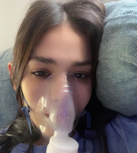 KZP4YQ27ZNHFNCGMXR3ZHAEJCM - Danna Paola padece bronquitis e influenza