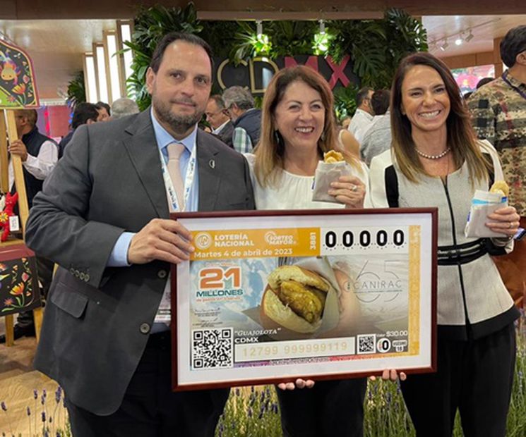 El billete de lotería presentado durante el tianguis turístico de la CDMX.