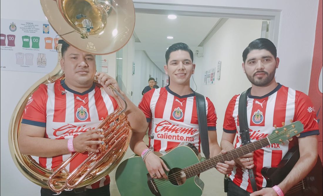 Chivas vs Tigres: Grupo Alta Consigna canta en la final 'Te deseo lo mejor'