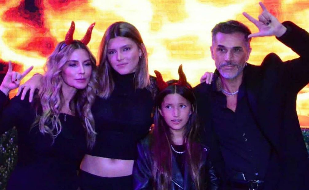Sergio Mayer y su familia en la fiesta organizada para el actor. Instagram sergiomayerb