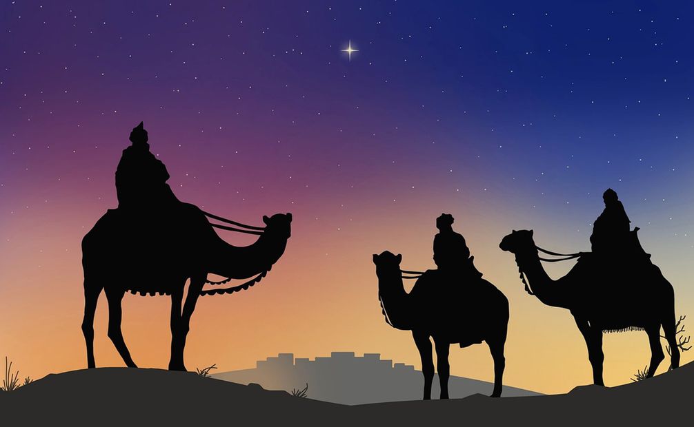 Las estrellas que se conocen popularmente como "las estrellas de los Reyes Magos" son en realidad las estrellas que forman el cinturón de la constelación de Orión. Foto: Pixabay