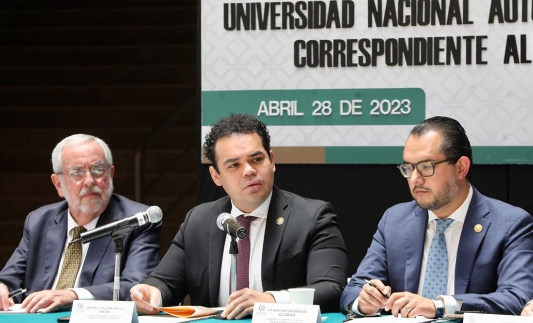Rector de la UNAM entrega a diputados estados financieros del 2022