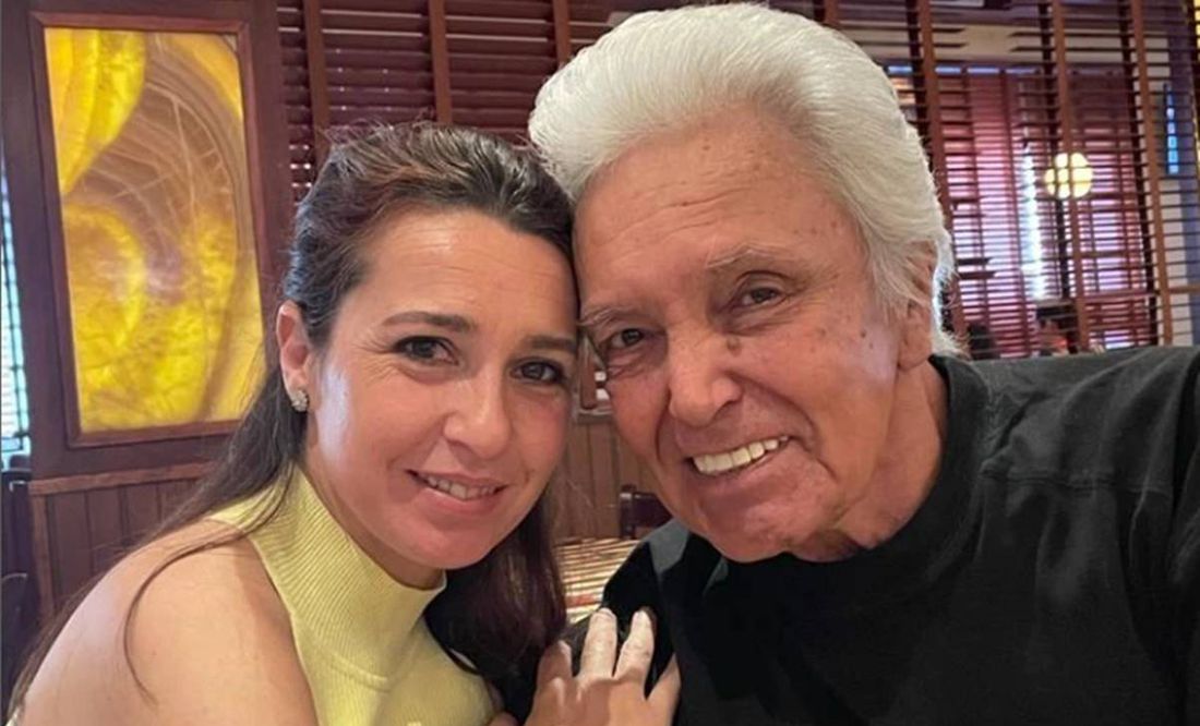 Alberto Vázquez presume fotos de su boda: su esposa es 43 años menor que él